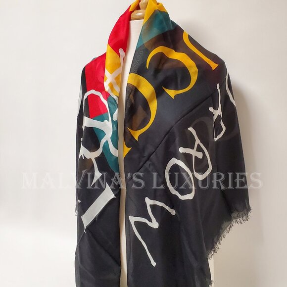 GUCCI SCARF COCO CAPITAN TOMORROW GG LOGO BLACK MODAL SILK SHAWL SQUARE 55" - Picture 4 of 15